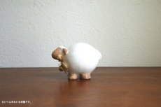 画像2: 陶器の羊の置物 フィギュア　 (2)