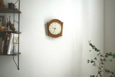 画像3:  Junghans 木と真鍮の掛け時計 (3)