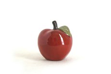 画像1: Torshalla Sweden 陶器のリンゴの置物 (1)