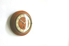画像2: 木と真鍮の壁掛け時計 (2)