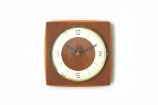 画像1: ヴィンテージ アンティーク ミッドセンチュリー レトロ ドイツ 木製 Hermle チークと真鍮の掛け時計 (1)