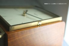 画像9: ヴィンテージ アンティーク ミッドセンチュリー レトロ ドイツ Dugena チークと真鍮の置き時計 (9)