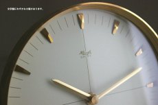 画像4: ヴィンテージ アンティーク ミッドセンチュリー レトロ ドイツ KIENZLE 真鍮製の置き時計 (4)