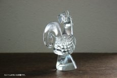 画像2: 北欧ヴィンテージ  KOSTA BODA Bertil Vallien クリスタルのニワトリの置物 (2)