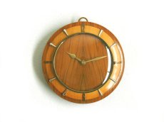 画像1: ミッドセンチュリー レトロ ドイツ Kebrer 木と真鍮の壁掛け時計 (1)