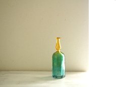 画像1: 北欧ヴィンテージ　KOSTA BODA Bertil Valien  ARTIST COLLECTION ガラスのフラワーベース/花器/花瓶 (1)