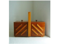 画像1: 北欧ヴィンテージ　木製ソーイングボックス/裁縫箱 (1)