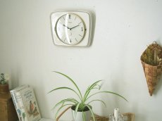 画像1: ミッドセンチュリー レトロ ドイツ KIENZLE 陶器の壁掛け時計 (1)