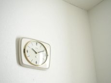 画像2: ミッドセンチュリー レトロ ドイツ KIENZLE 陶器の壁掛け時計 (2)