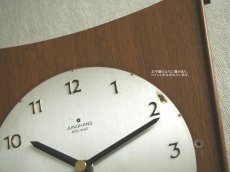 画像4: ミッドセンチュリー レトロ Junghans チークの壁掛け時計 (4)
