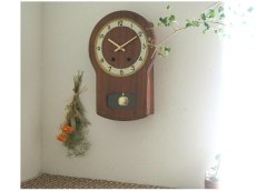 画像2: ミッドセンチュリー レトロ チークの壁掛け時計 (2)
