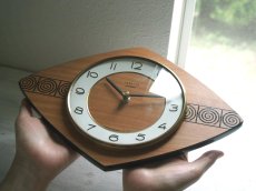 画像9: 【ムーブメント交換済み】ミッドセンチュリー レトロ VEDETTE 木の壁掛け時計 (9)