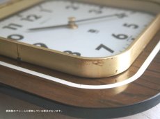 画像8: 【ムーブメント交換済み】ミッドセンチュリー レトロ VEDETTE 木と真鍮の壁掛け時計 (8)