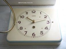 画像6: 【ムーブメント交換済み】ミッドセンチュリー レトロ Wehrle 金属と真鍮の壁掛け時計 (6)