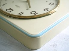 画像8: 【ムーブメント交換済み】ミッドセンチュリー レトロ Wehrle 金属と真鍮の壁掛け時計 (8)