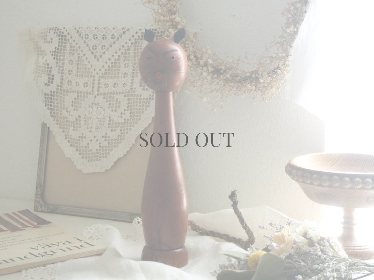 画像2: 北欧ヴィンテージ雑貨　チークのネコの置物フィギュア (2)