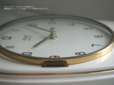 画像8: 【ムーブメント交換済み】ミッドセンチュリー レトロ KIENZLE 陶器と真鍮の壁掛け時計 (8)