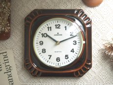 画像1: 【ムーブメント交換済み】ミッドセンチュリー レトロ ドイツ Junghans 陶器の壁掛け時計 (1)