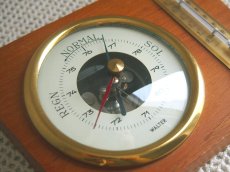 画像6: 北欧ヴィンテージ雑貨　木製の気温気圧計 (6)