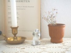 画像1: ヴィンテージ レトロ Goebel 陶器のイヌの置物 (1)