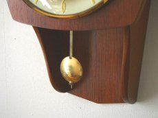 画像17: 【ムーブメント交換済み】ミッドセンチュリー レトロ GENFA チークの壁掛け振り子時計 (17)