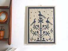 画像1: 北欧ヴィンテージ雑貨　木製フレームの織物タペストリー (1)
