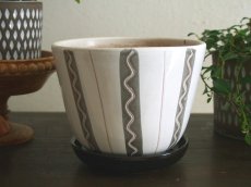 画像1: 北欧ヴィンテージ　Upsala Ekeby 陶器のフラワーポット/受け皿付き (1)