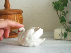 画像2: ヴィンテージ レトロ Goebel 陶器の白鳥の置物 (2)