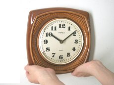 画像7: 【ムーブメント交換済み】ミッドセンチュリー レトロ ドイツ KIENZLE 陶器の壁掛け時計 (7)