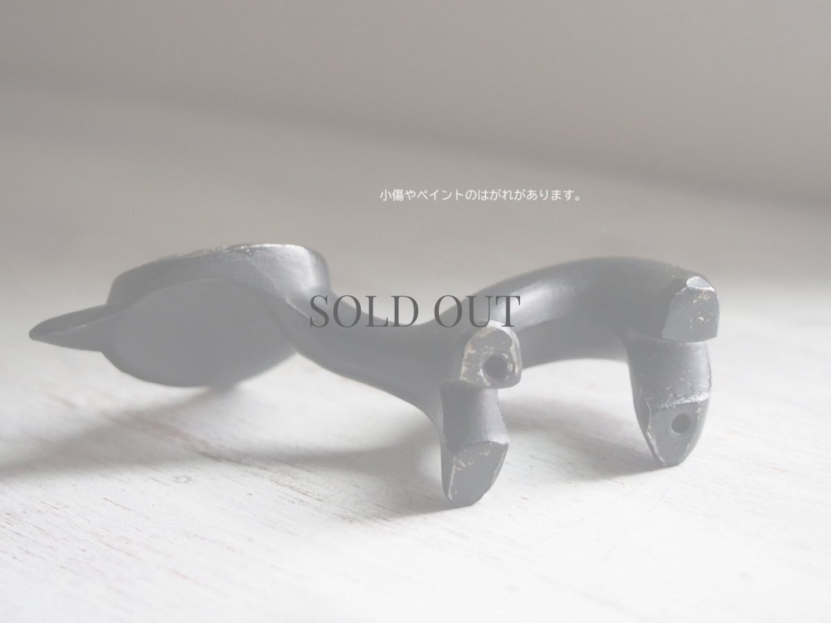 画像9: ミッドセンチュリー レトロ　真鍮製のネコのペン置き (9)