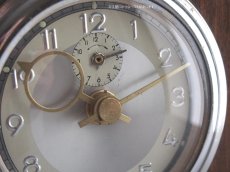 画像13: 【ムーブメント交換済み】ミッドセンチュリー レトロ ドイツ 木の置き時計 (13)