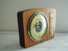 画像7: 北欧ヴィンテージ雑貨　木製の気温気圧計 (7)