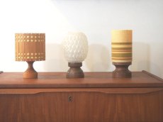 画像4: 北欧ヴィンテージ　ガラスと木のテーブルランプ (4)