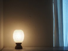 画像6: 北欧ヴィンテージ　ガラスと木のテーブルランプ (6)