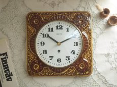 画像1: ミッドセンチュリー レトロ  VEDETTE 陶器の壁掛け時計 (1)