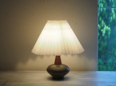 画像6: 北欧ヴィンテージ　陶器とチークのテーブルランプ (6)