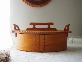 値下げ！ イギリス アンティーク 木製トレイ ヴィンテージ 雑貨 北欧ビンテージ イギリス アンティーク ティートレイ オーク お盆 K-419