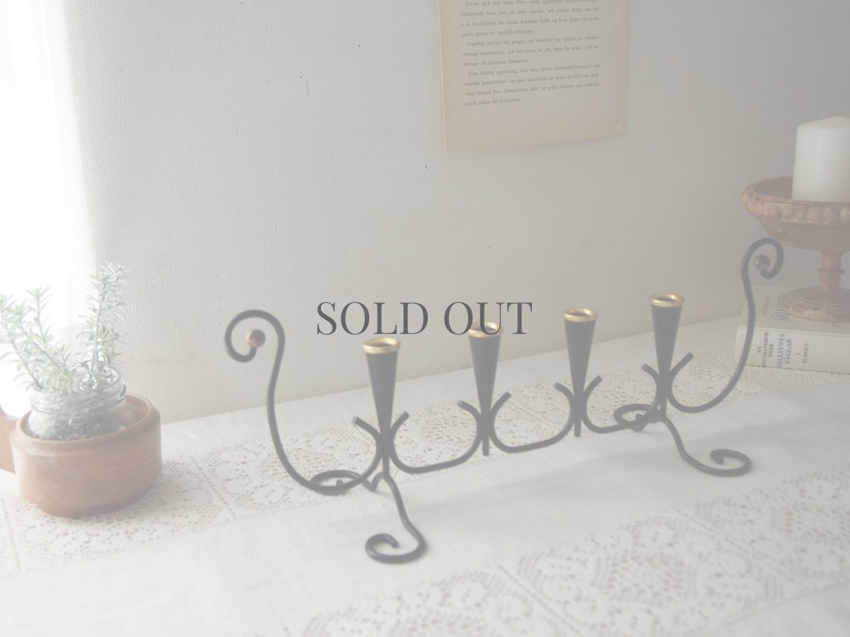 画像1: スウェーデン製 真鍮とアイアンのキャンドルホルダー／北欧ヴィンテージ照明／1950–60年代 (1)