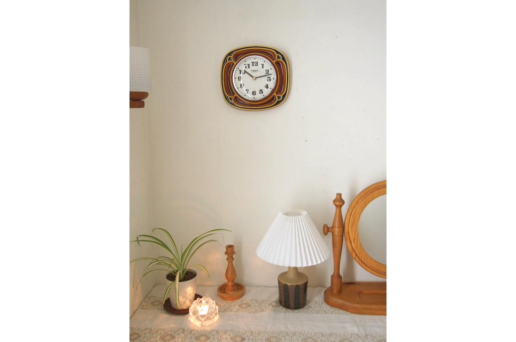 ミッドセンチュリー レトロ ドイツ Blessing 陶器の壁掛け時計 - 北欧
