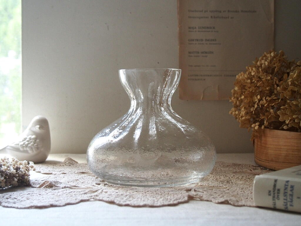 昭和レトロ　ガラス製 フラワーベース 花瓶　クラゲ　海月 83c3b56ae175a689c1c121bafba26b