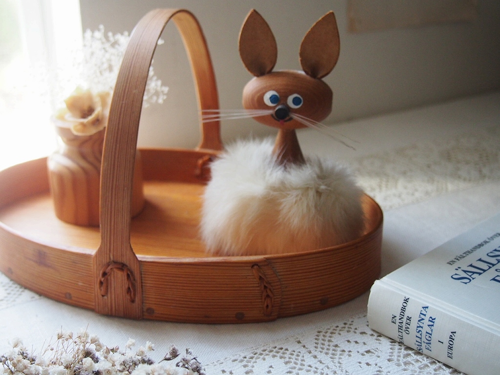 北欧ヴィンテージ雑貨 木のウサギのフィギュア 置物 - a n t e n n a